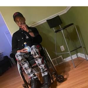 Meet your Posher, Robert